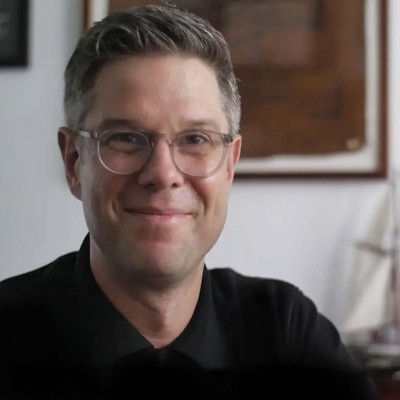 Brent Stinski Headshot